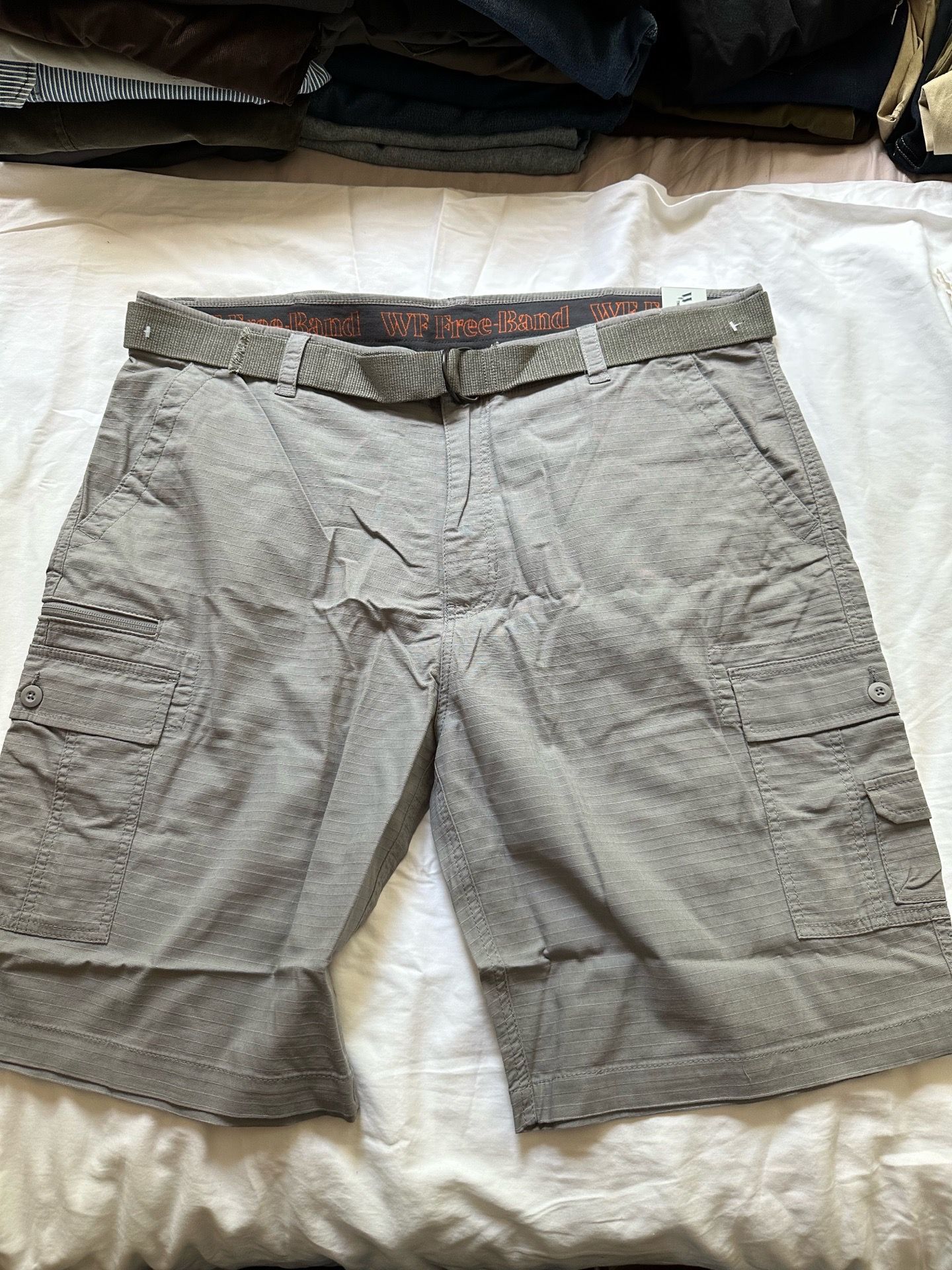 Wear first cargo shorts size 44 - photo 3