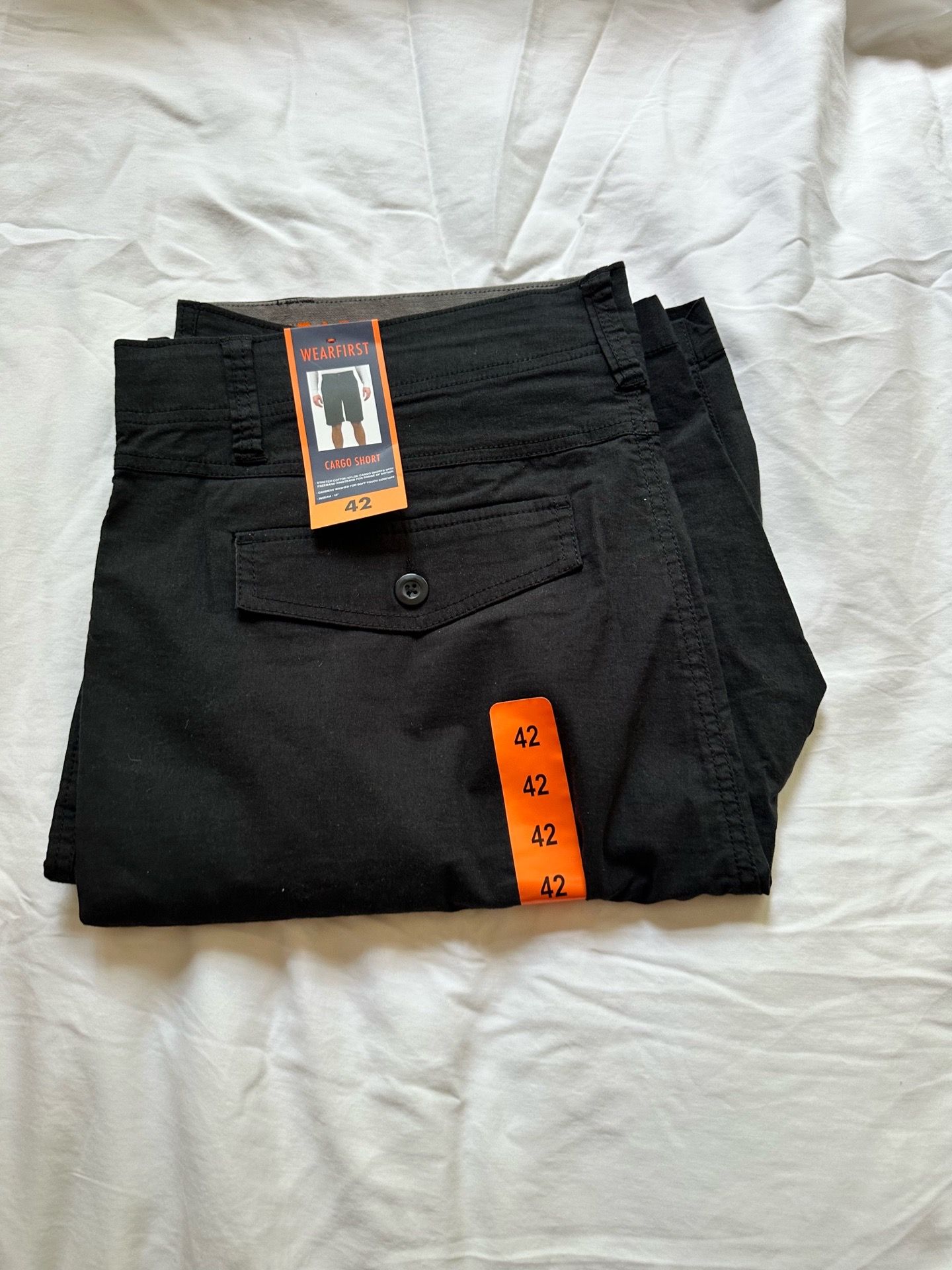 Wear first cargo shorts size 42