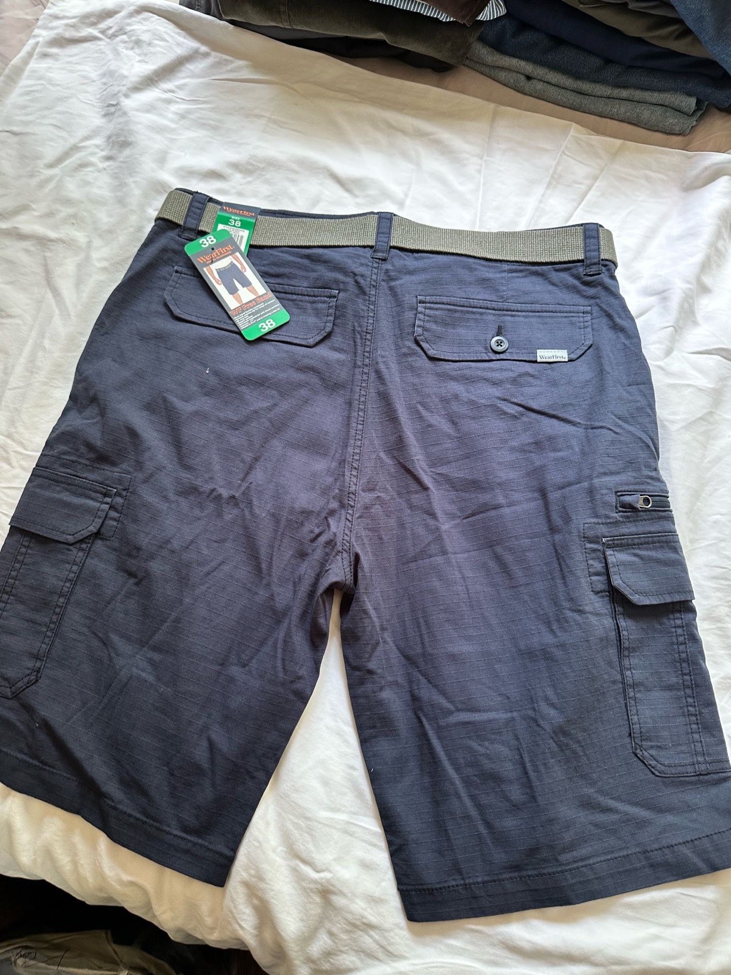 Wear First cargo shorts size 38 - photo 2