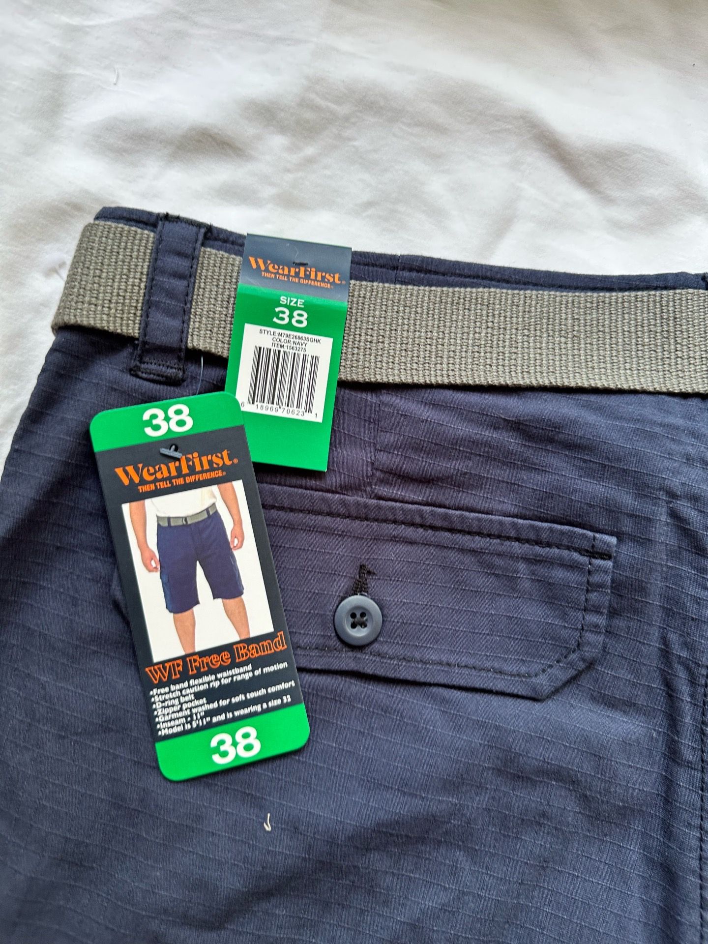 Wear First cargo shorts size 38 - photo 3