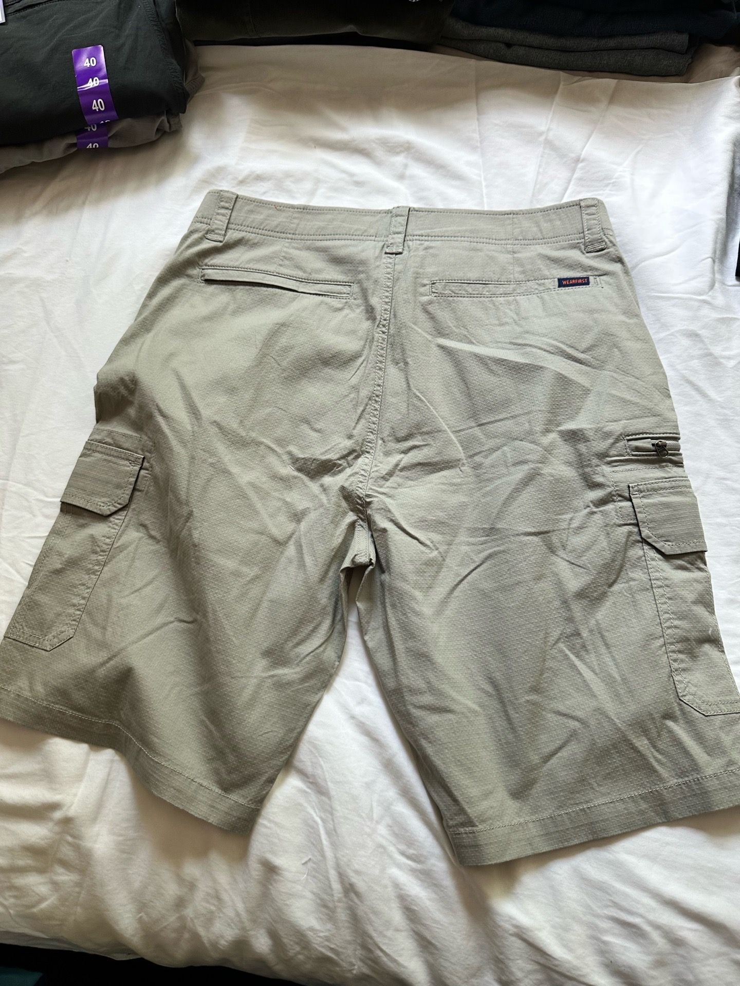 Wear First cargo shorts size 34 - photo 3