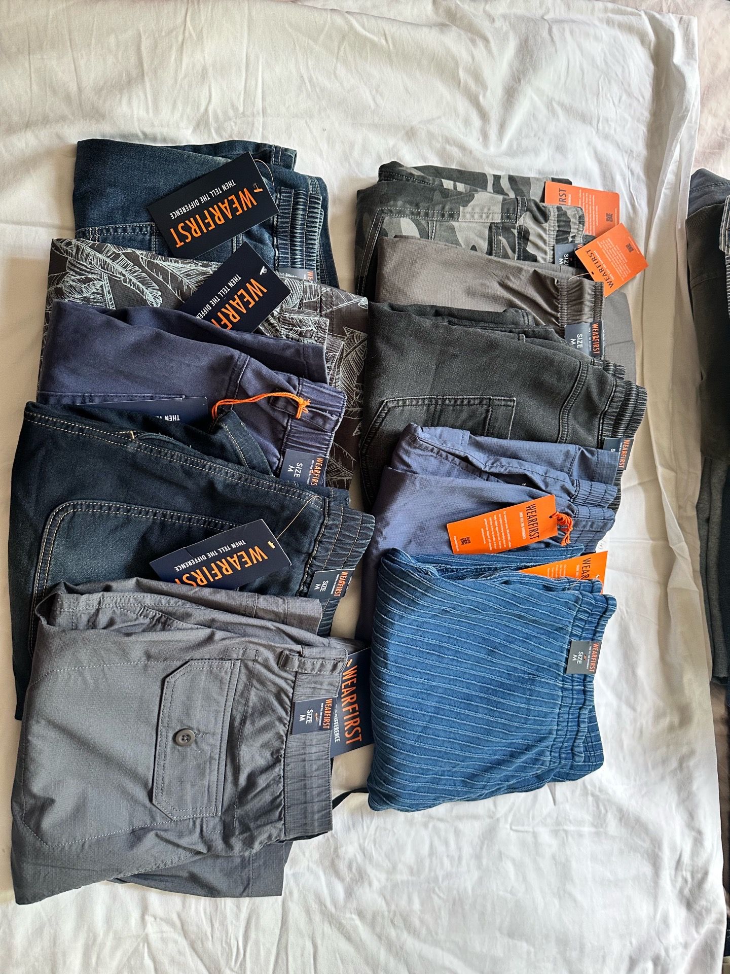 Wear first Men’s shorts various styles size M
