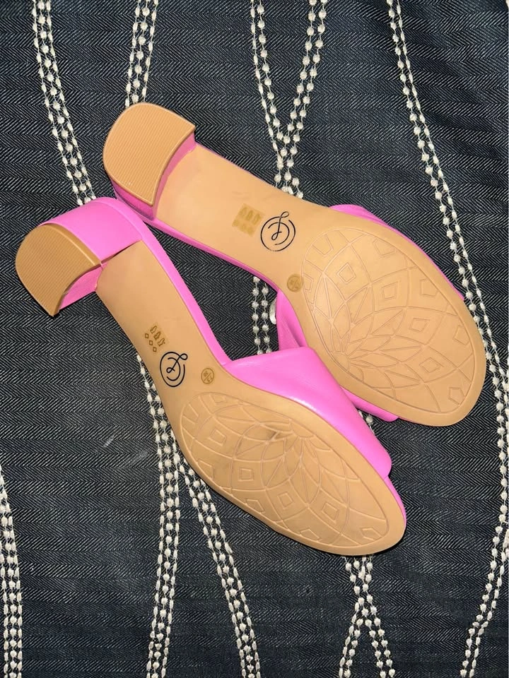 Chinese Laundry Hot Pink Slide Sandals w 2” Block Heels- 7.5 - photo 3