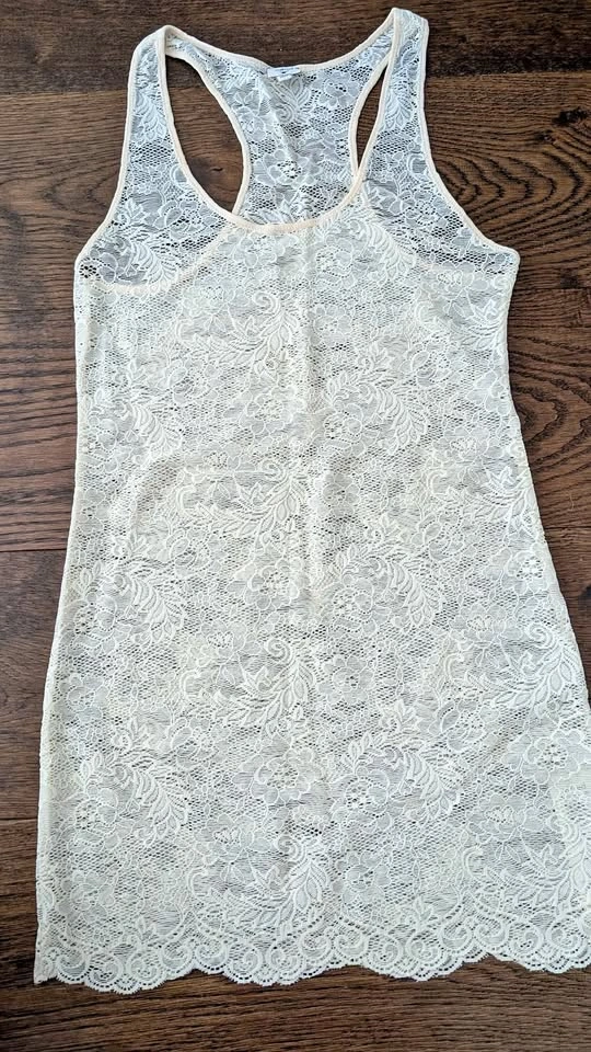 NEW Aritzia Wilfred Long Lace Tank Top - Small