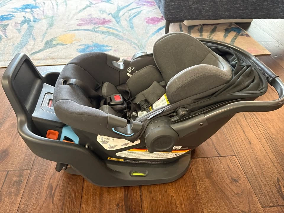 UPPABaby Aria Carseat (Jake / Charcoal) - photo 4