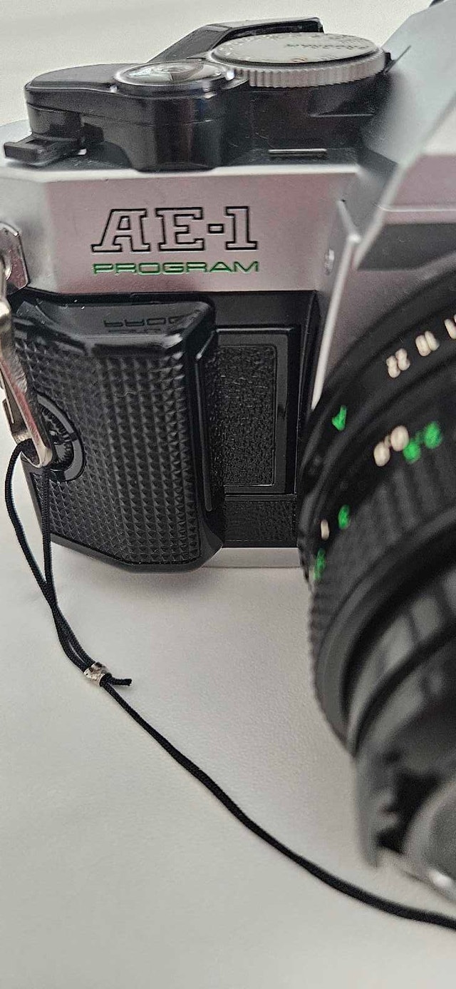 Canon AE-1 Program Camera - photo 3
