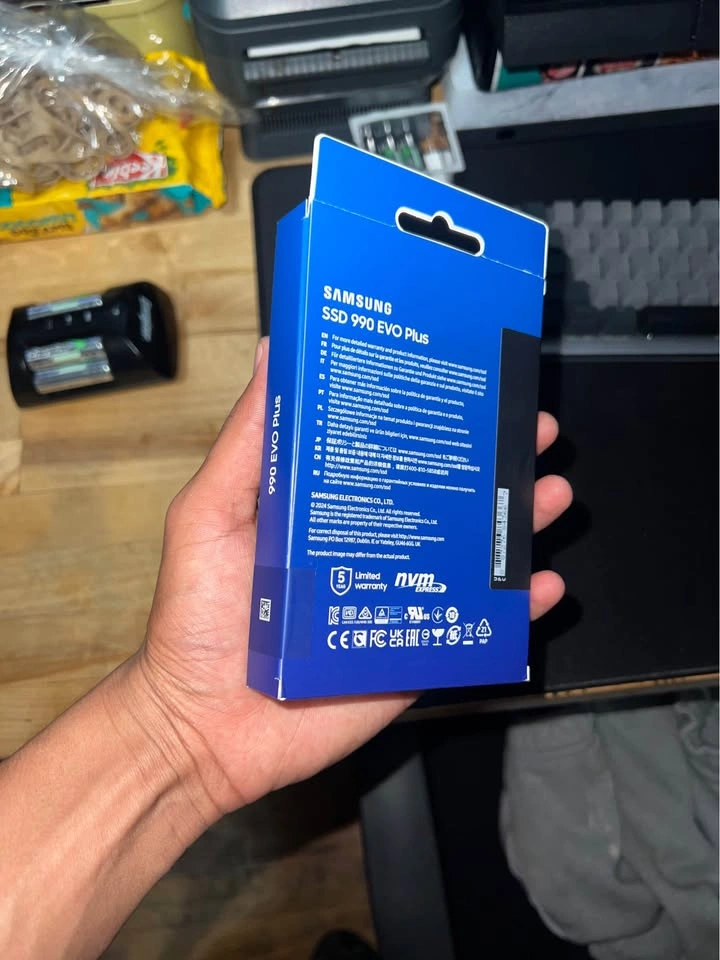 Samsung SSD 990 EVO Plus 4TB, PCIe Gen 4x4 - photo 2