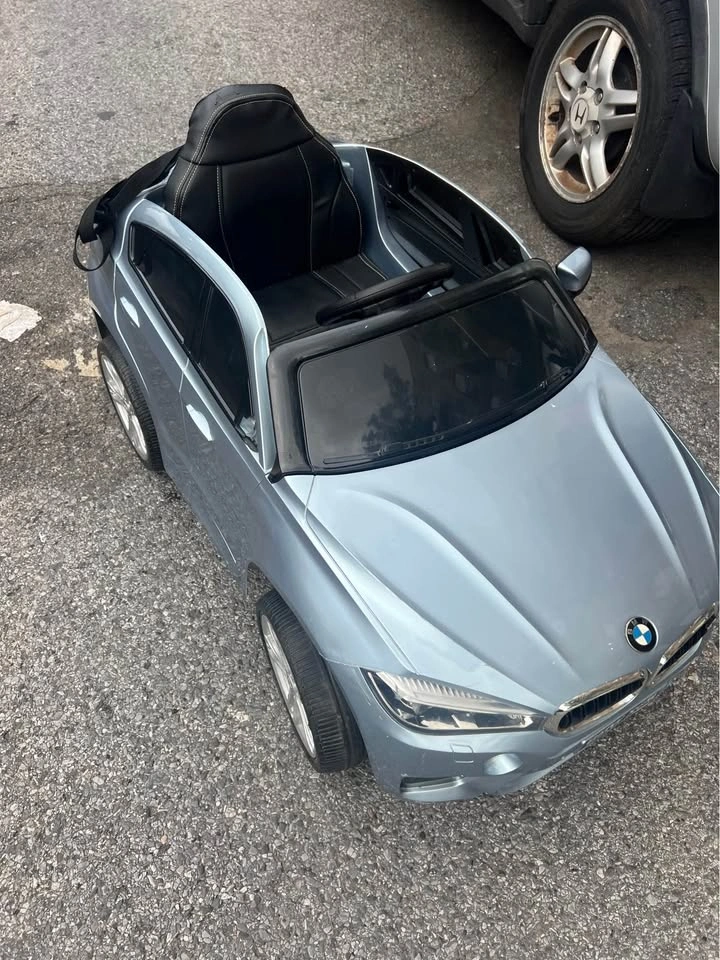 kids bmw x6 toy car - photo 2
