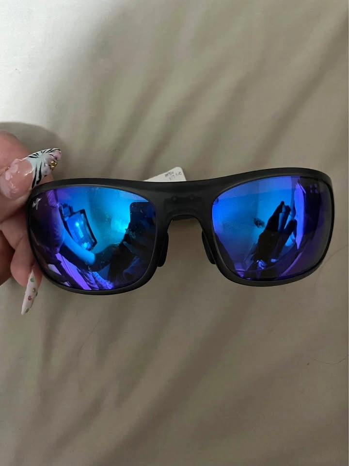 Men’s sunglasses