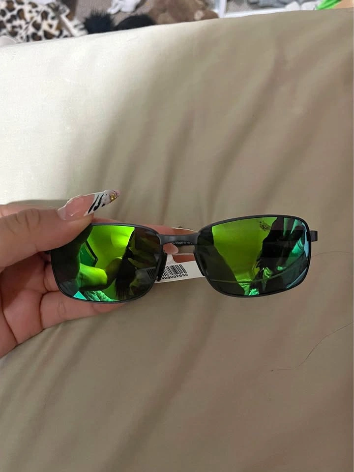 Men sunglasses