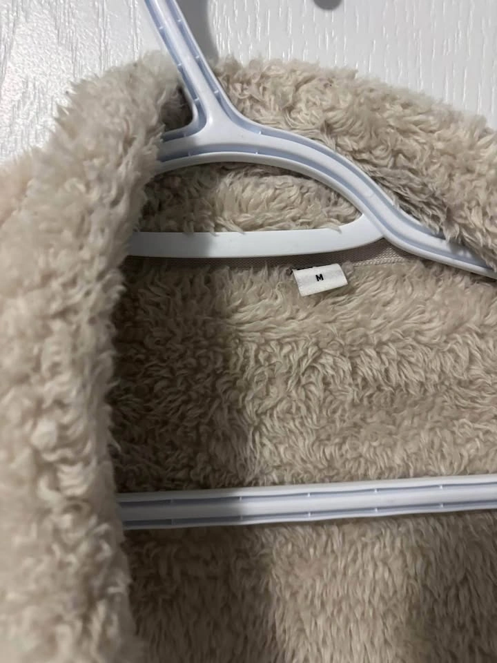 Comfy sweater Medium - photo 2