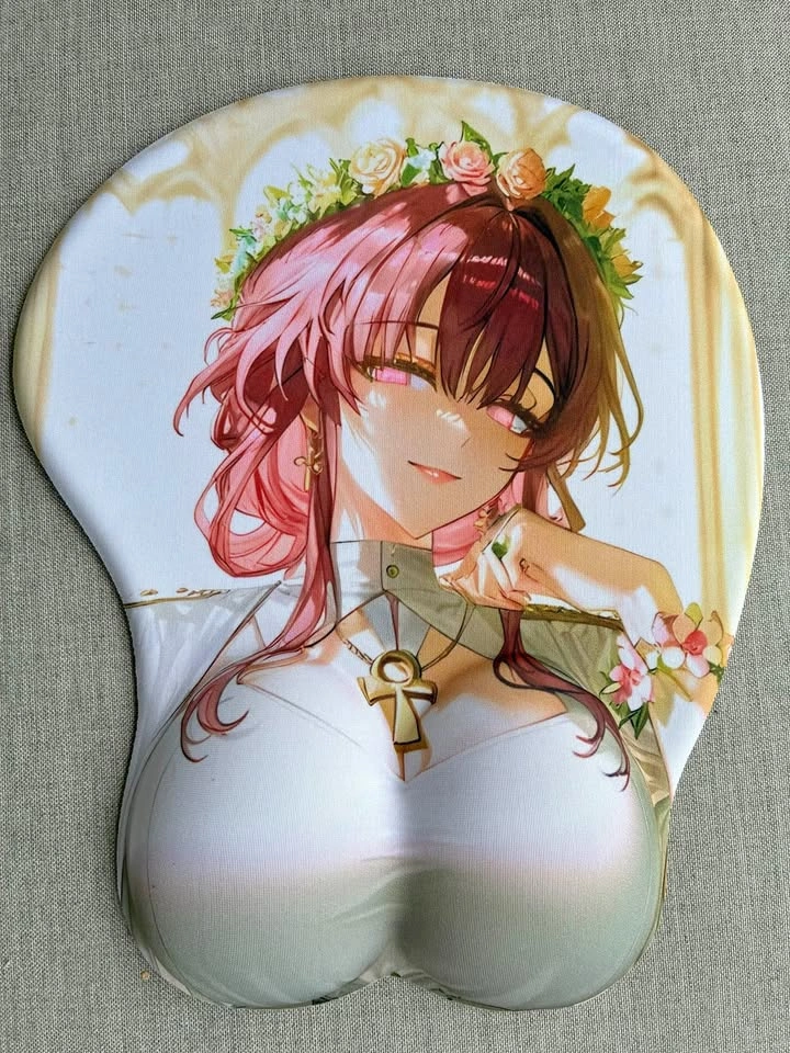 Ergonomic Mousepad