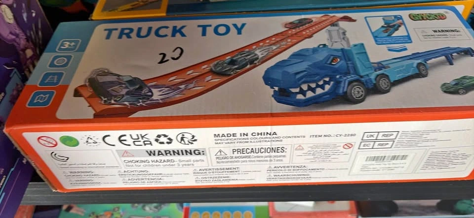GYCKID Truck Toy with Mini Cars