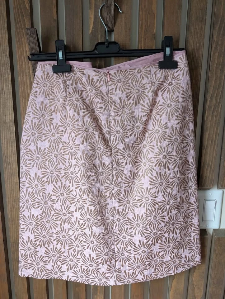 NEW Tara Jarmon Pink & Gold Floral Skirt with Bow - US6 - photo 3