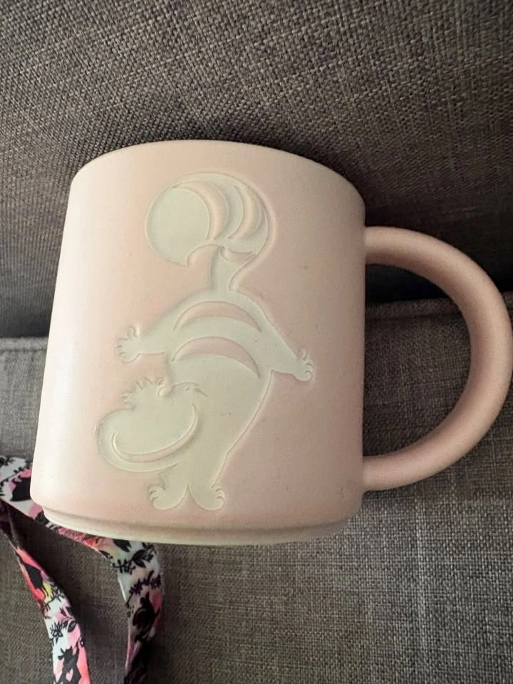 Disney Alice in Wonderland mug and lanyard set - photo 5