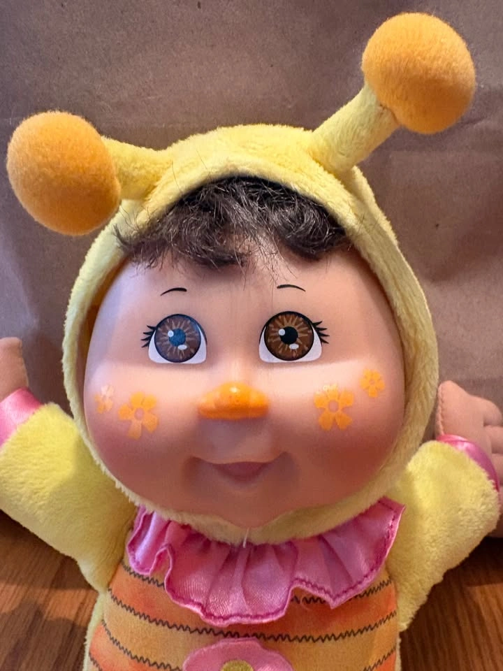 Vintage Cabbage Patch Kids Cuties "Honey Bee" - photo 2