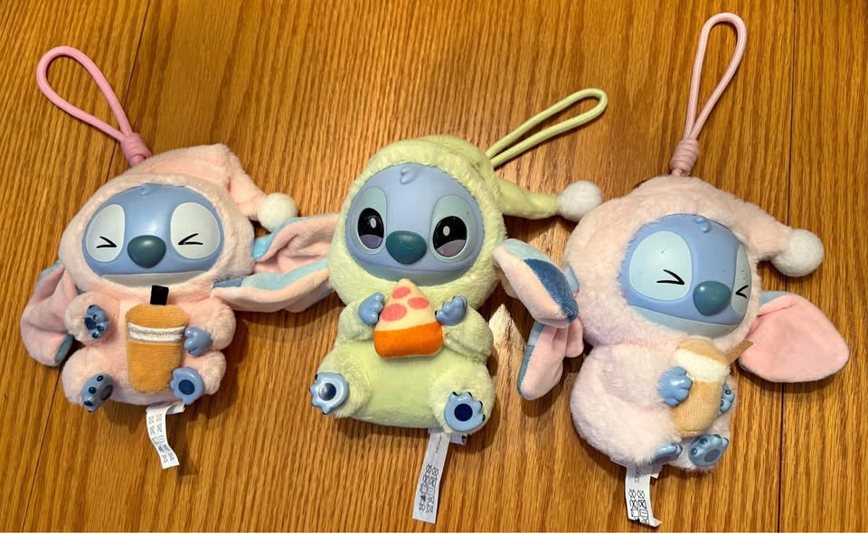 MINISO X Disney: Stitch "Eat Something Before Sleep" Plush Keych