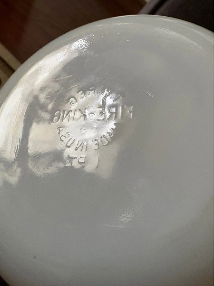 Vintage Fire-King Primrose Milk Glass Casserole Dish with Lid - photo 4