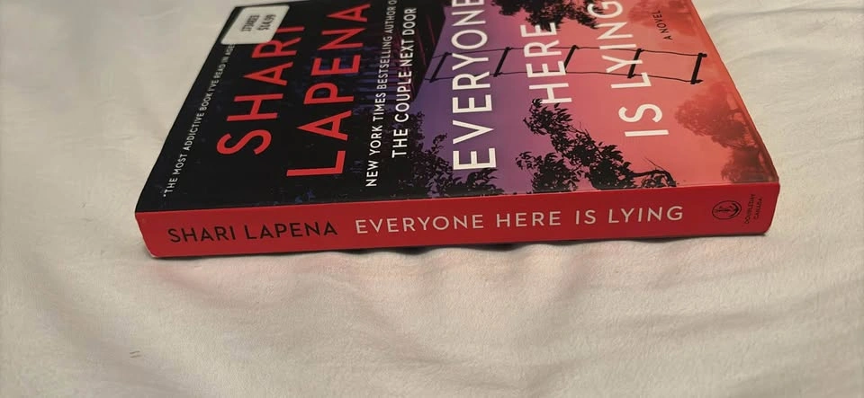 Everyone Here Is Lying by Shari Lapena - photo 4