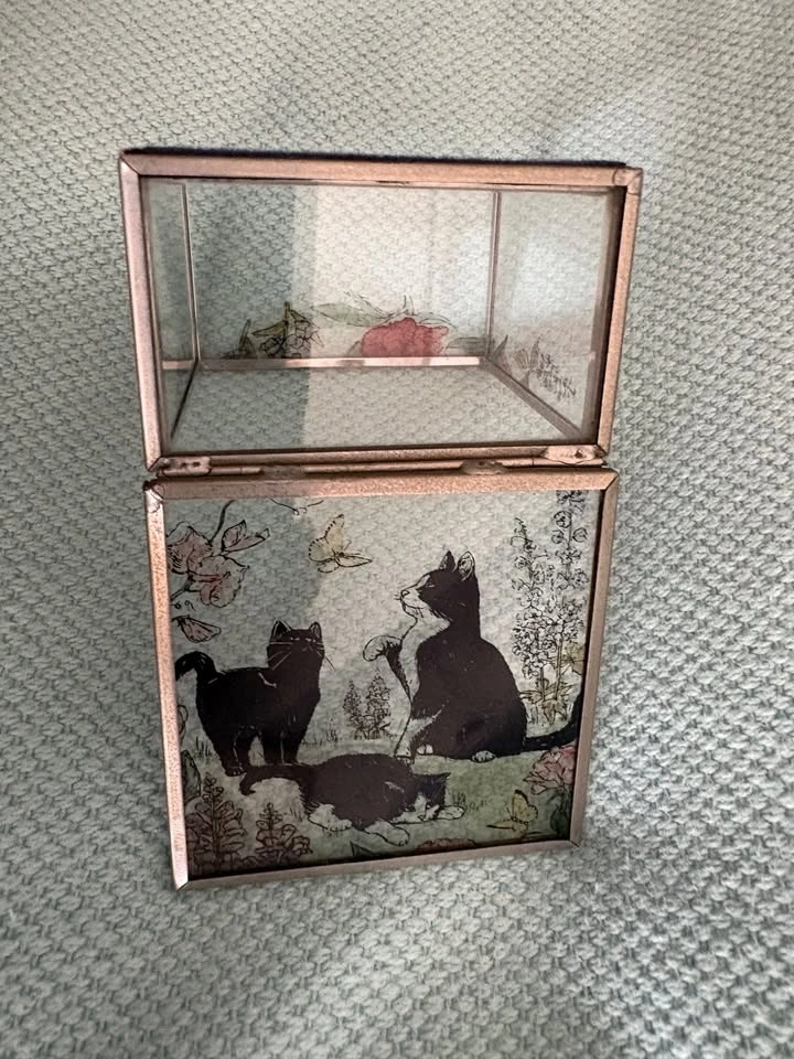 Vintage Decorative Glass Cat Trinket Box – Mirrored Glass Keepsa - photo 5