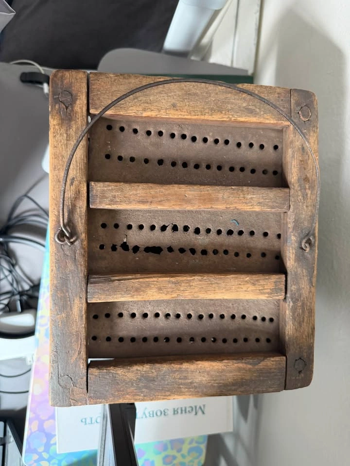 Antique 19th Century Pierced Tin & Wood Foot Warmer - photo 4