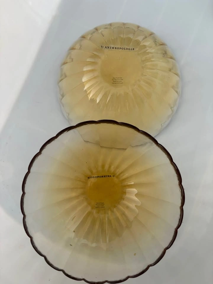 Two Anthropologie Amber Glass Bowls - photo 4
