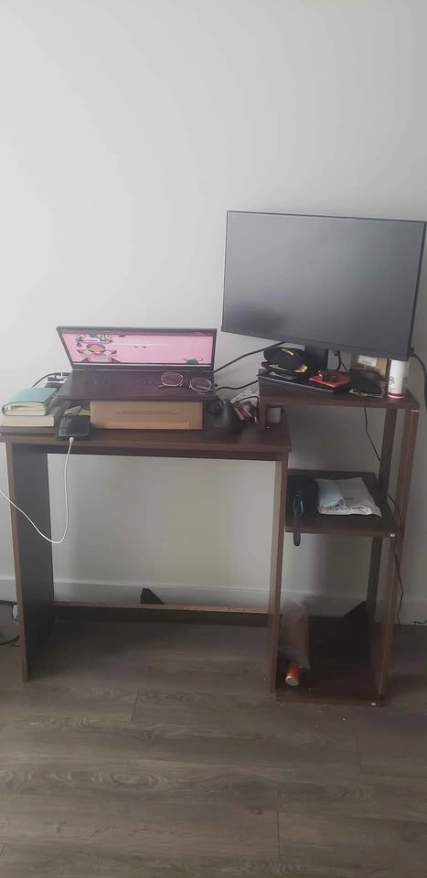 MOVEOUT SALE - computer desk - photo 2