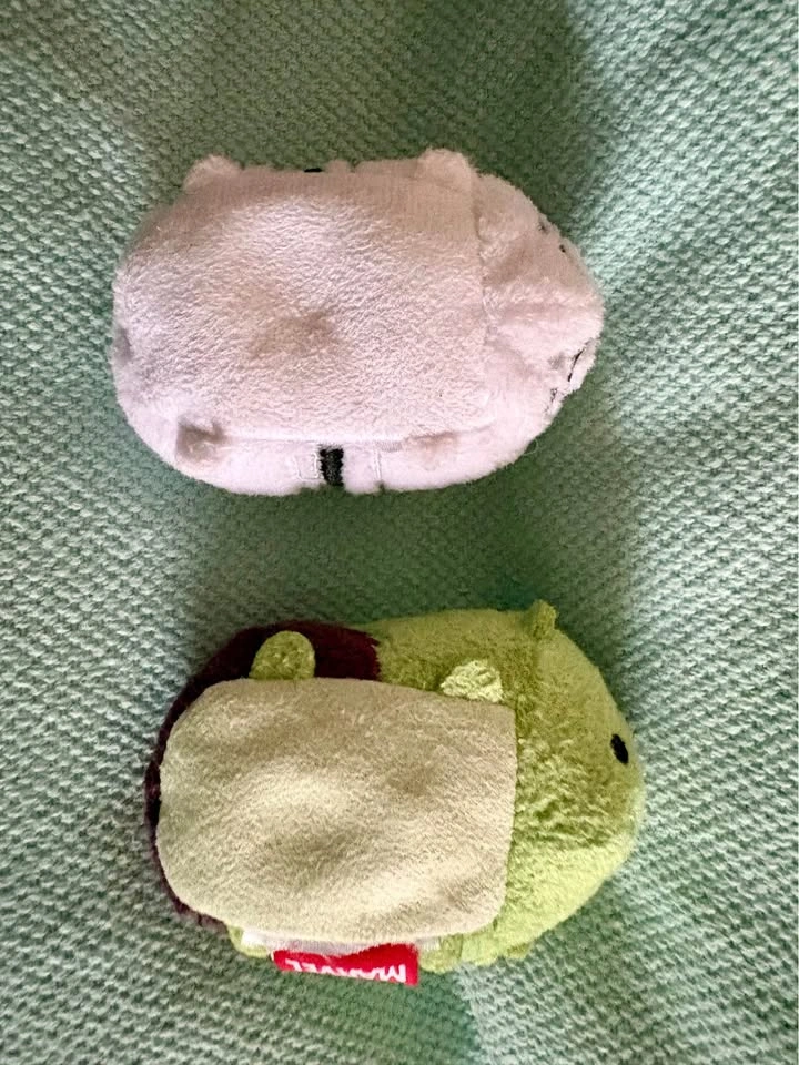 Disney Tsum Tsum Marvel Hulk and Stormtrooper Plush Set - photo 2