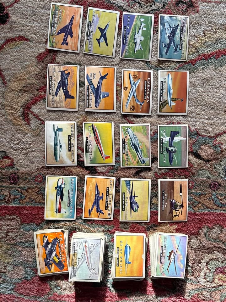 Topps 1952 airplane trading cards
