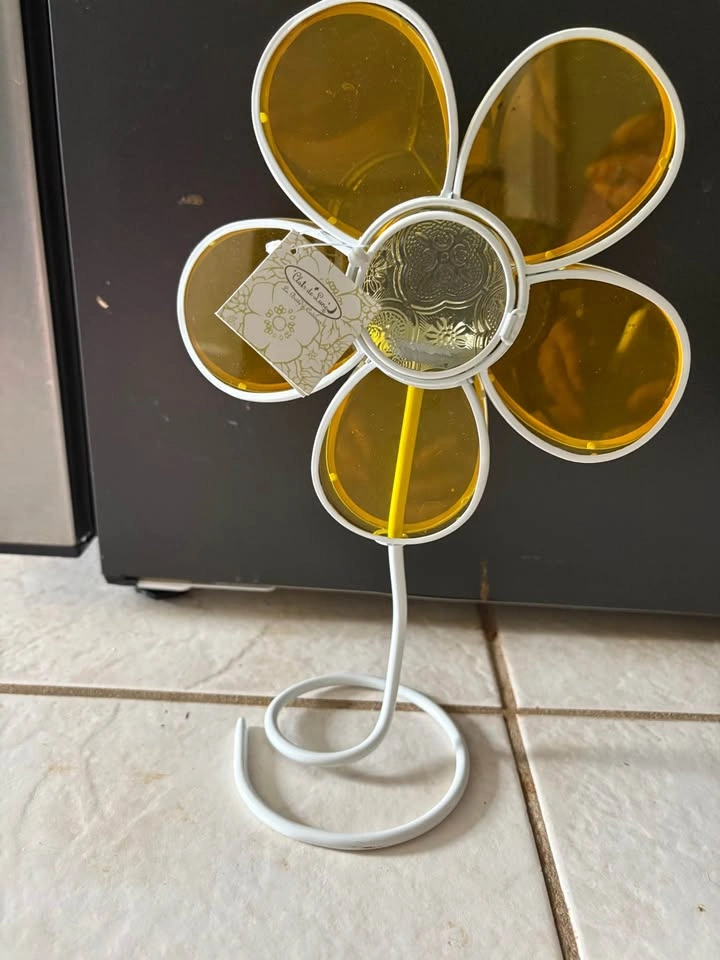 Vintage Clair de Lune Yellow Flower Tea Light Candle Holder - photo 2