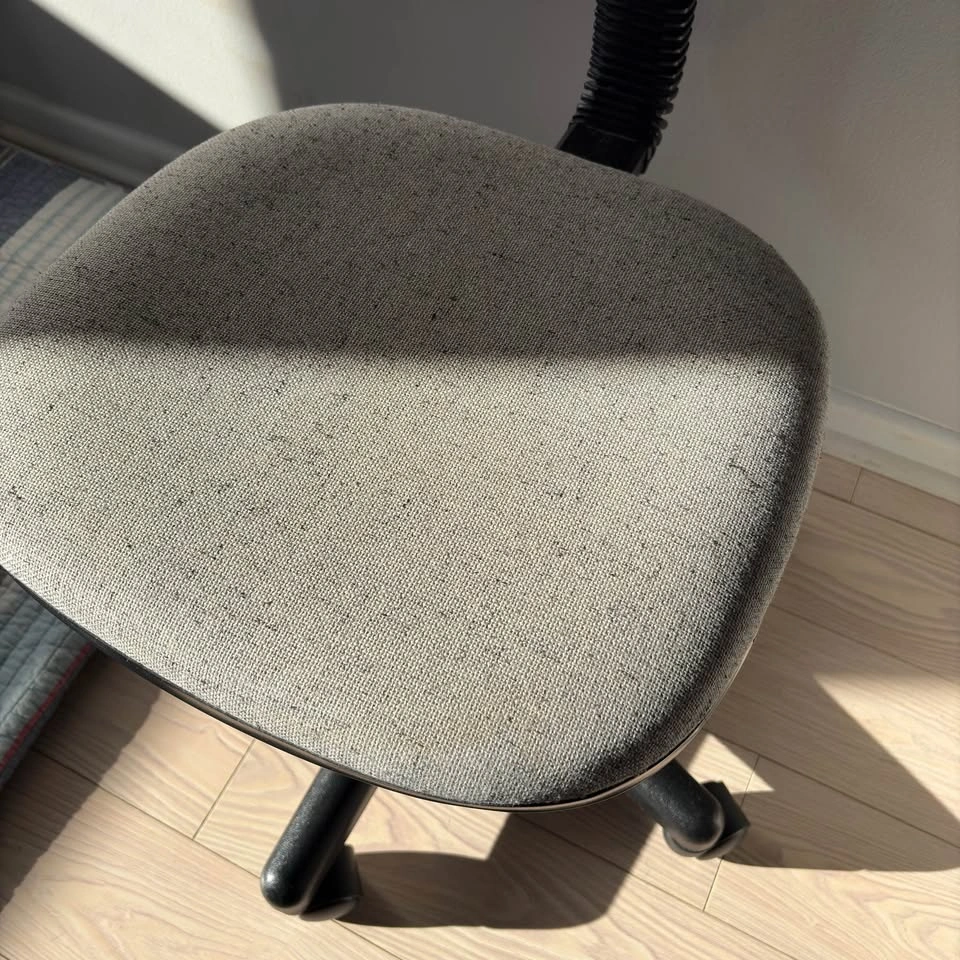 Desk Chair - photo 2