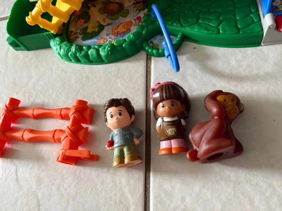 Mattel Fisher Price Little People Big Animal Zoo Playset - photo 3