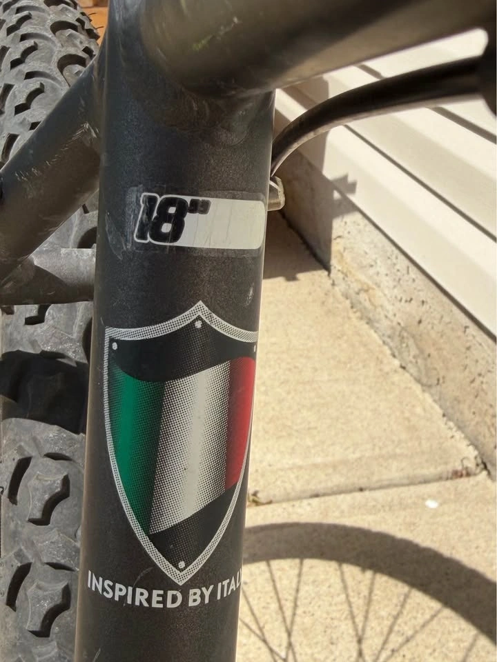 18” diadora aluminum adult mountain bike - photo 3