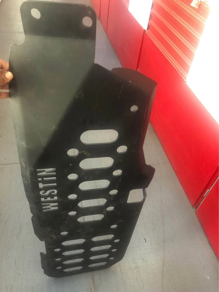 Jeep Wrangler Westin Gas-tank Skid Plate - photo 4