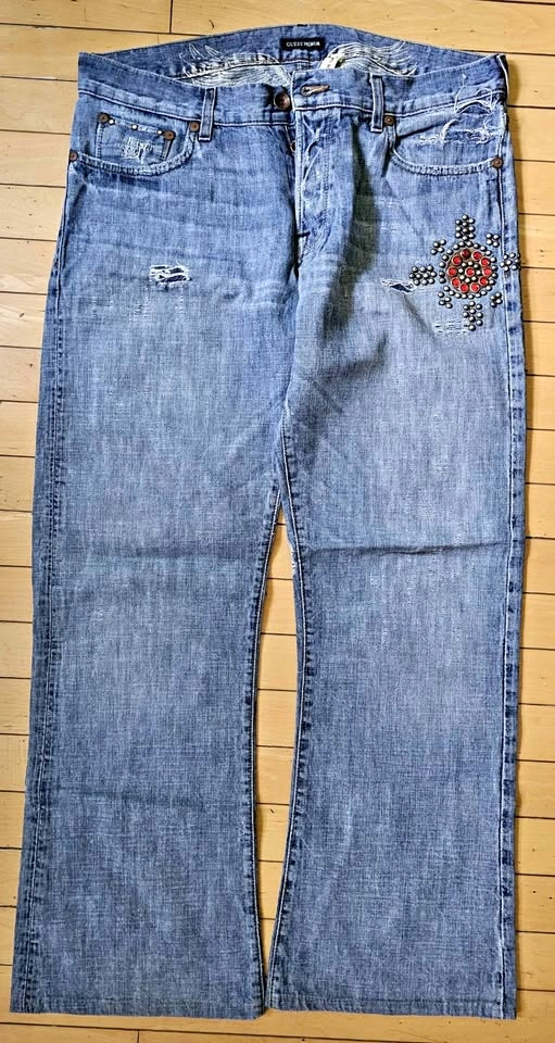 Vintage PREMIUM GUESS "Falcon" Studded Y2K Men’s Jeans W34