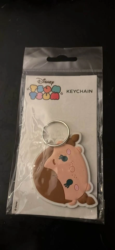 NEW Disney UK TsumTsum Rubber Keychains - photo 3