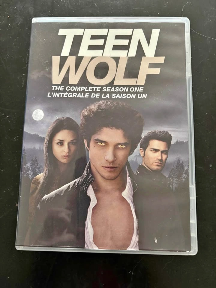 📀 Teen Wolf Season 1 DVD set (3 Discs)