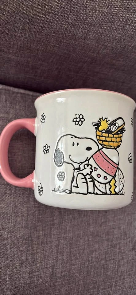 Peanuts Snoopy Easter Mug