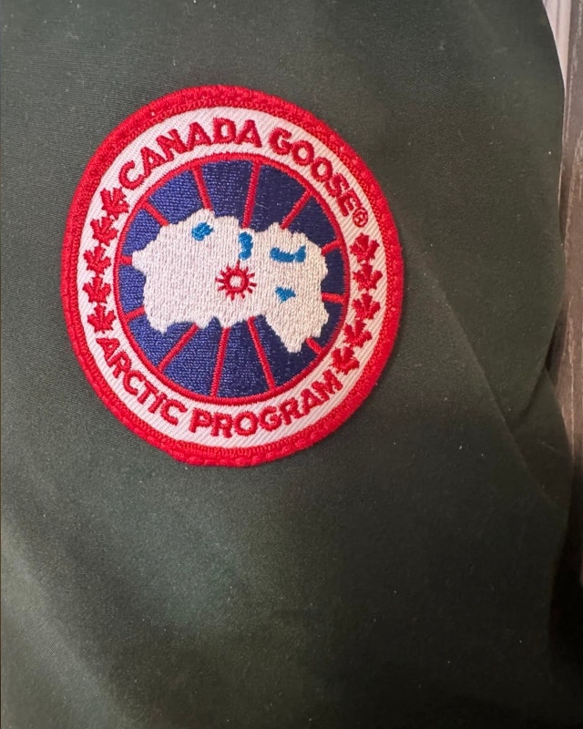 Canada Goose Women’s Medium Parka - photo 3
