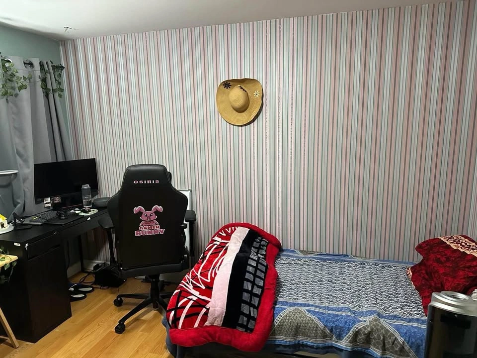 A semi furnished private room for rent - photo 2