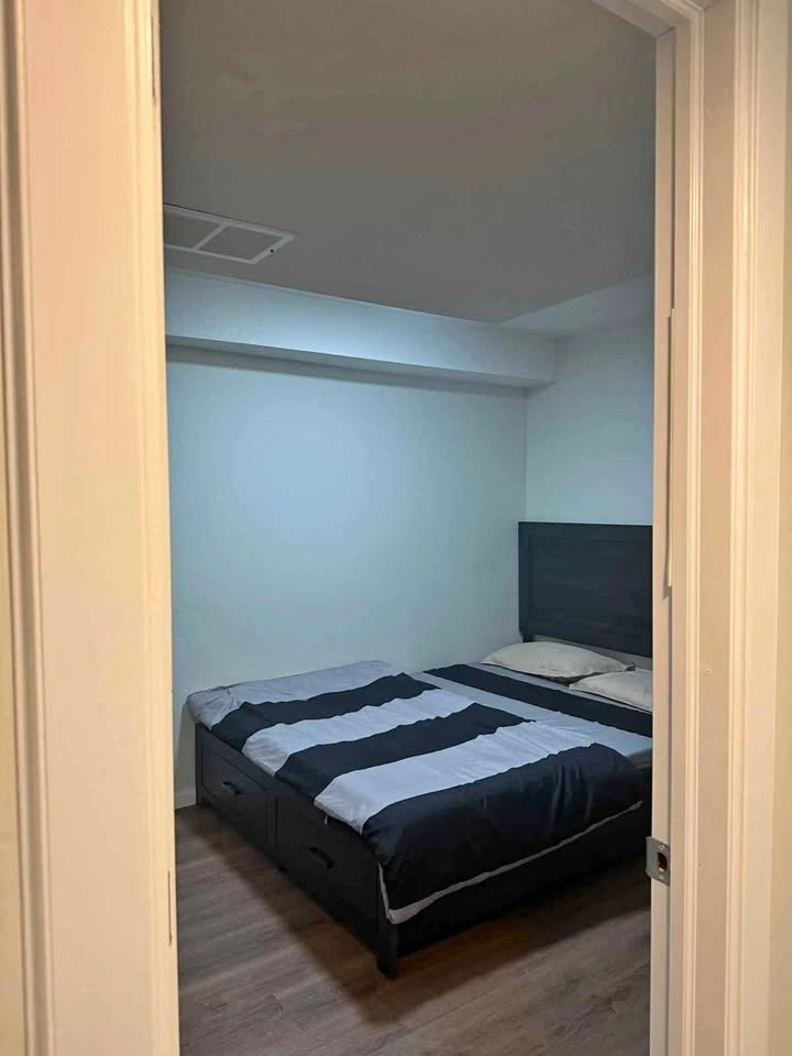 1 Bed 1 Bath - House - LAUREL CROSSING