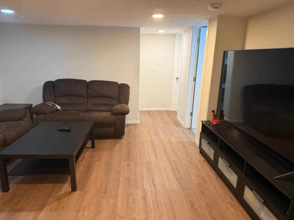 1 Bed 1 Bath - House - LAUREL CROSSING - photo 3