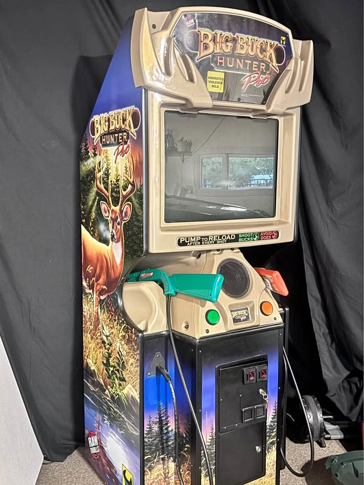 Commercial Arcade Game -Original 2006 Big Buck Hunter Pro