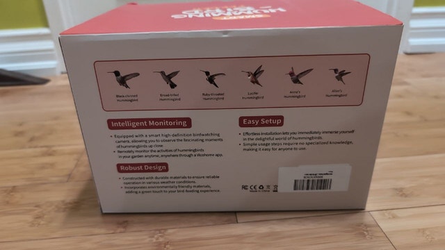 New, never used Hummingbird Feeder with Camera, identifies birds - photo 3