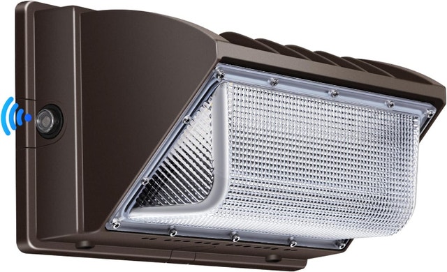 NEW Outdoor Security Wall Light 150W LED Dusk to Dawn IP65 5000K