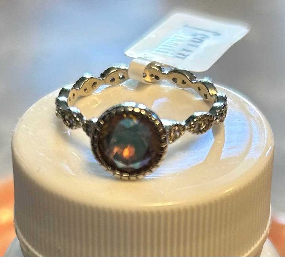 ✨✨Pretty Silver Ring Size 7 - photo 4