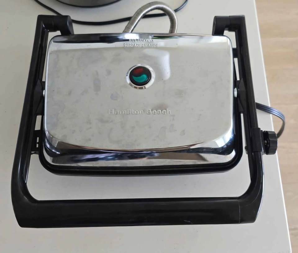 Hamilton Beach Panini Press & Indoor Grill - photo 4