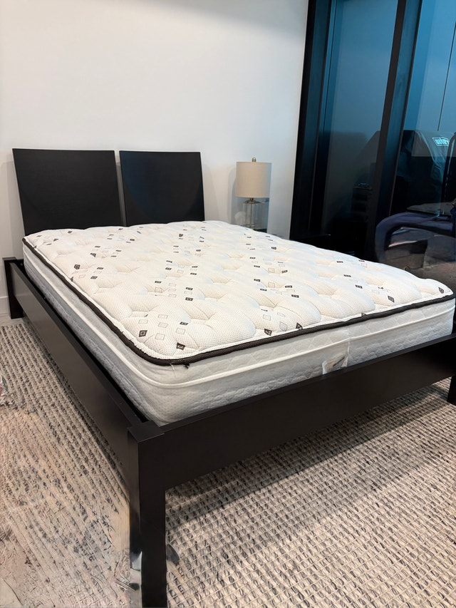 Free Kingsdown Mattress, Double
