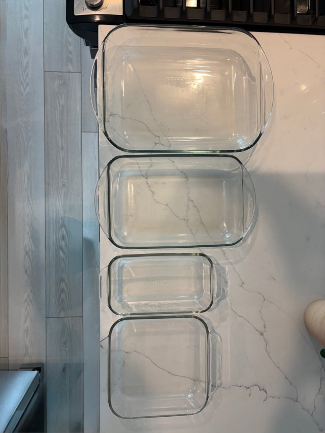 4 Glass baking dishes - photo 2