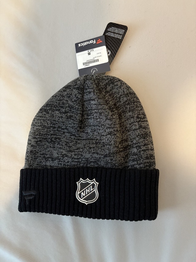 Toronto Maple Leafs Fanatics Authentic Toque